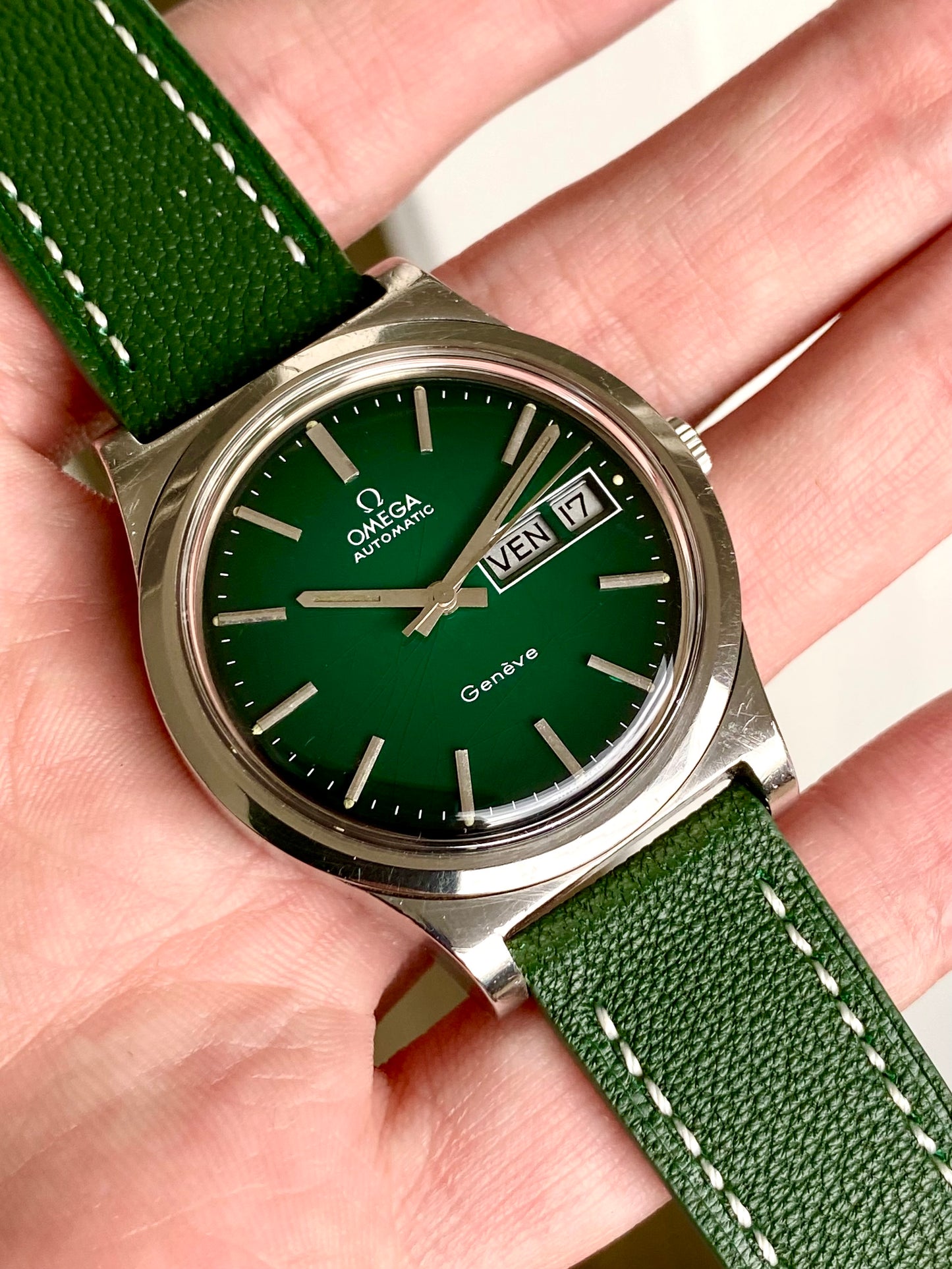 Omega Genève Cadran Vert "Émeraude" Automatic Cal. 1022 Réf. 166.0169 Montre Vintage 1973