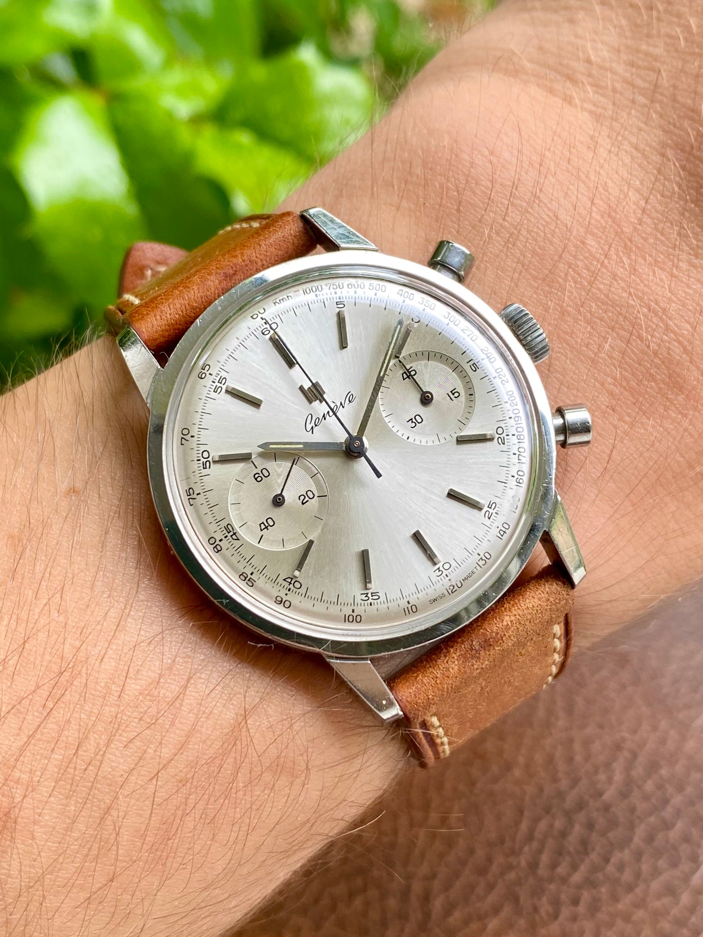 LIP Genève Chronograph + Boîte - Montre Vintage Mécanique RCH830 Venus188 Acier Monobloc 1960