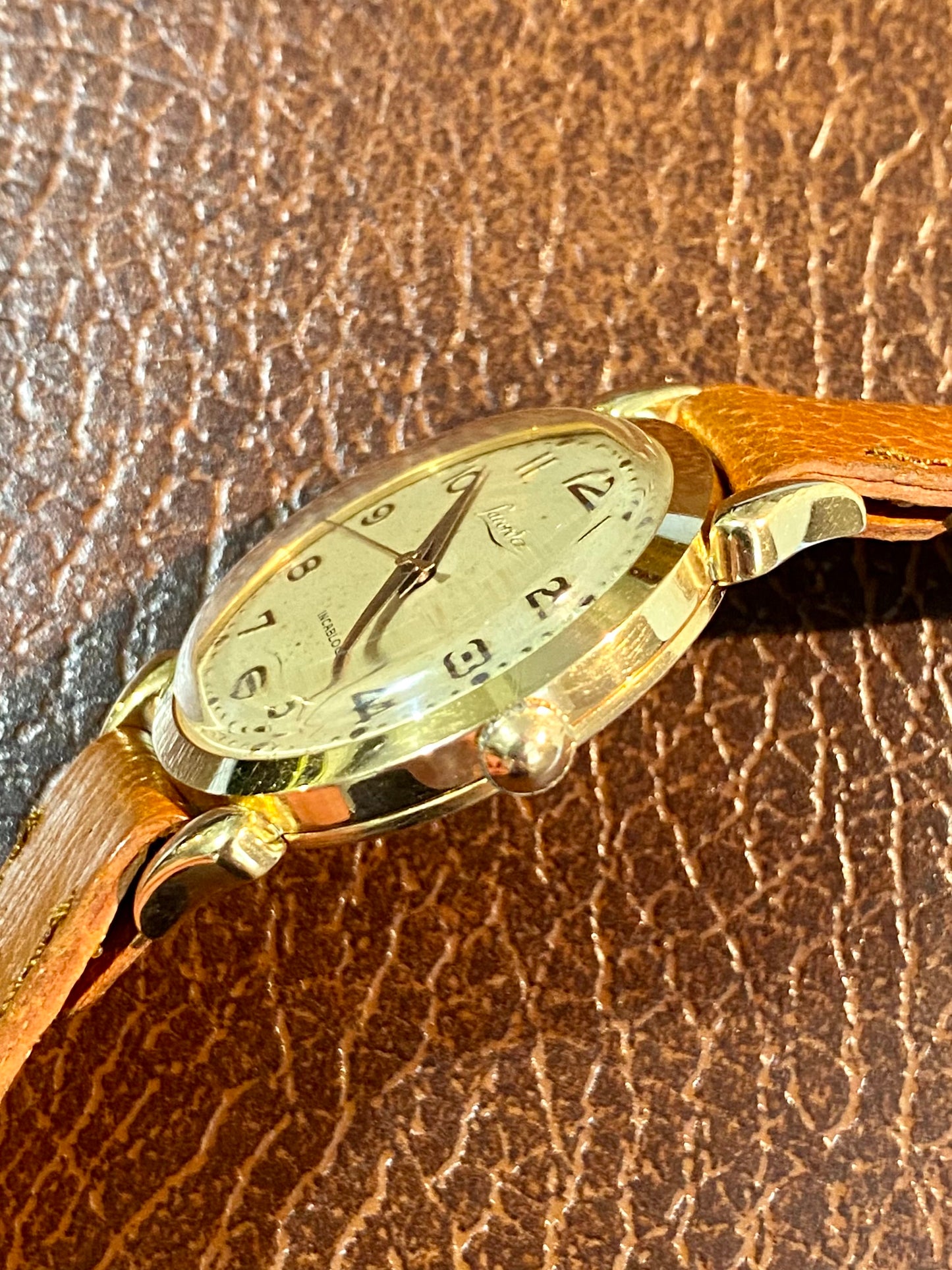 Lacorda Montre Vintage Française - Or Rose 18k, 750/1000 - Mécanique 1950