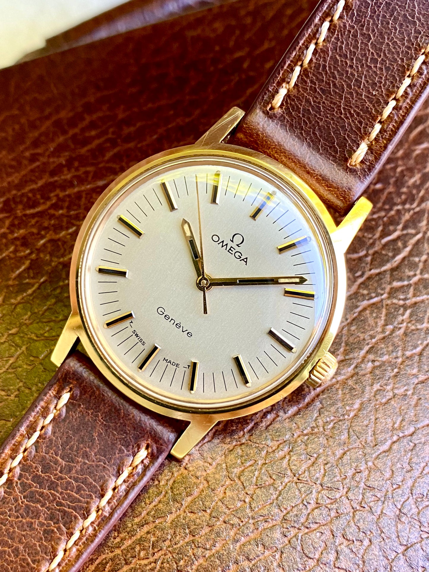 Omega Genève Cal.601 Plaqué Or Réf.135.070 Montre Vintage Mécanique 1969