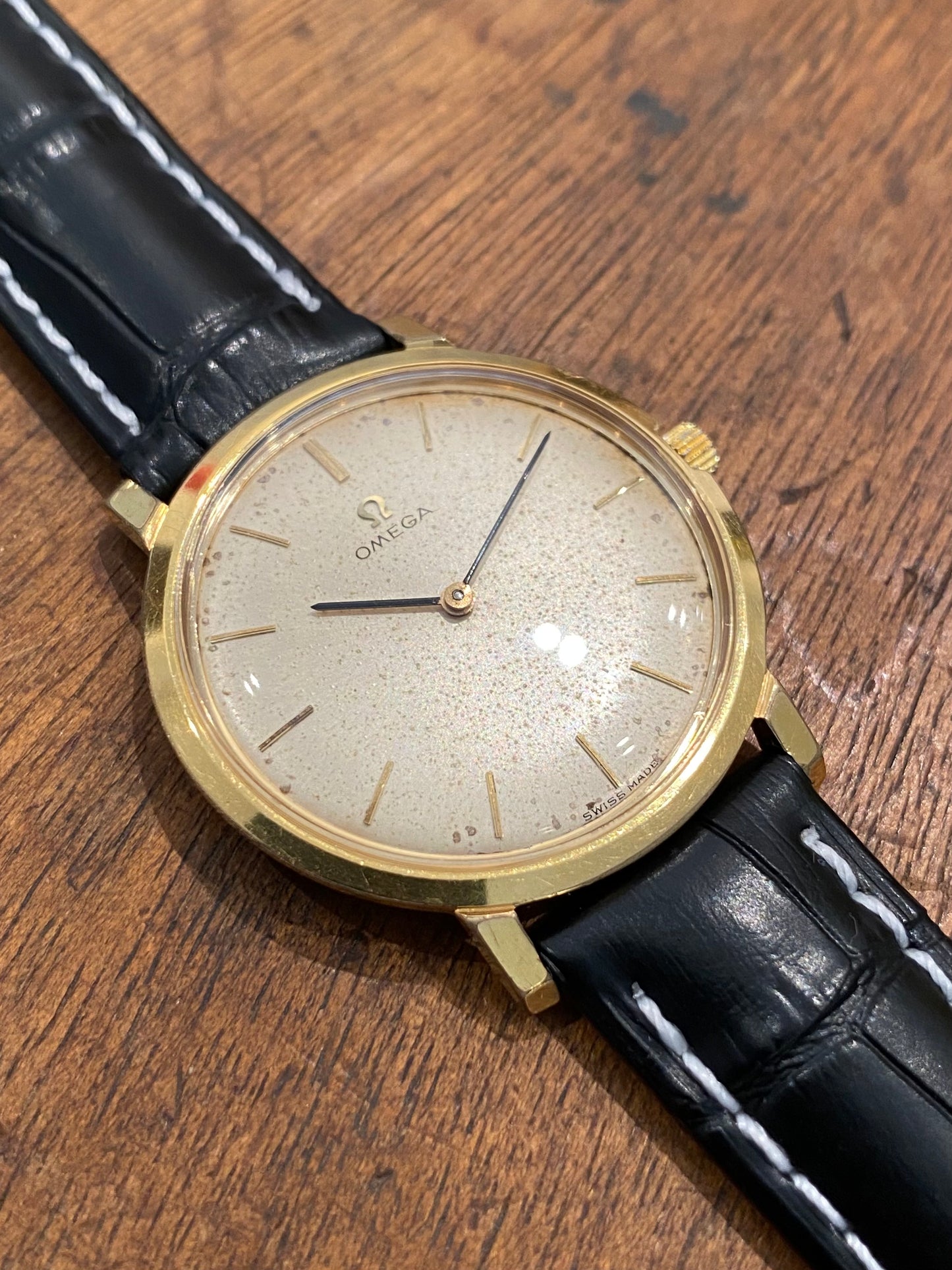 Omega Extra-Slim 111.046 Montre Vintage Mécanique Cal.620 1966